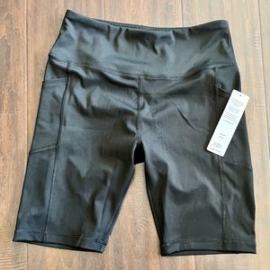 NWT💙Workout shorts